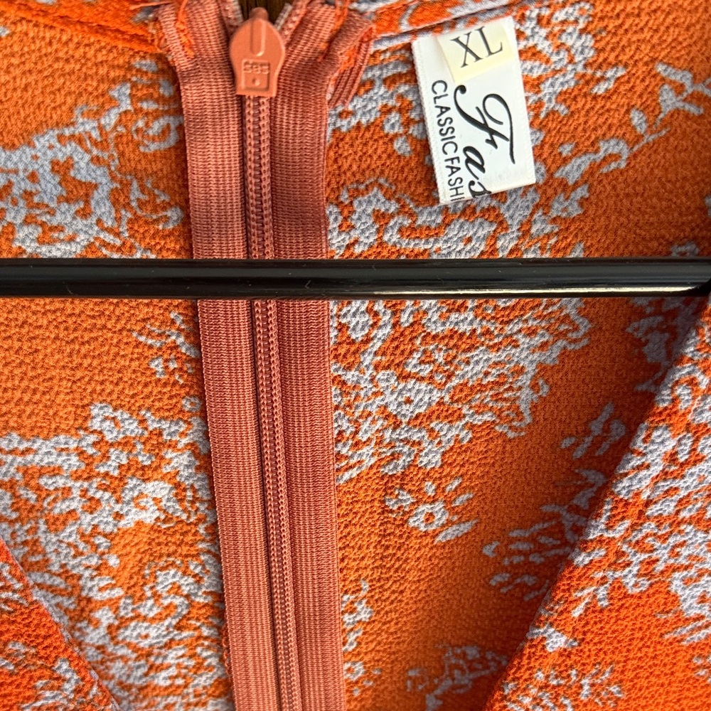 Beautiful Patterned Jumpsuit - Picture 2 of 3